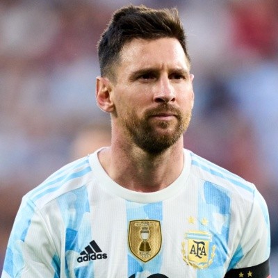 Lionel Messi con la camiseta de la Selección Argentina col-lg-12 col-md-12 col-sm-12